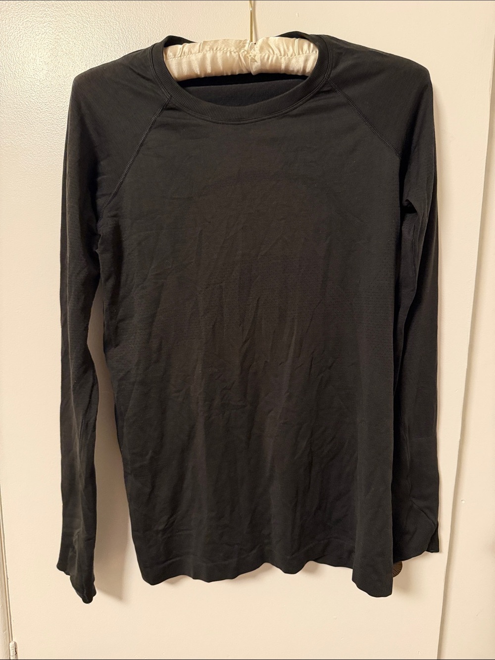 lululemon athletica Black Long Sleeve Crew Tee